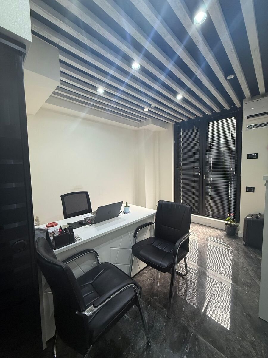 165 kv.m. obyekt icarəyə verilir, Memar Əcəmi m.-12