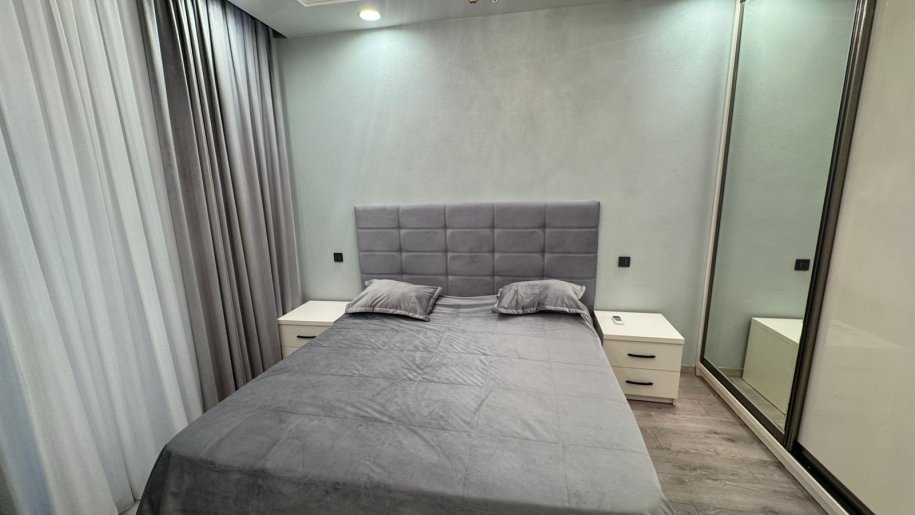 Satılır 4 otaqlı yeni tikili, 179 m², 8 noyabr-5