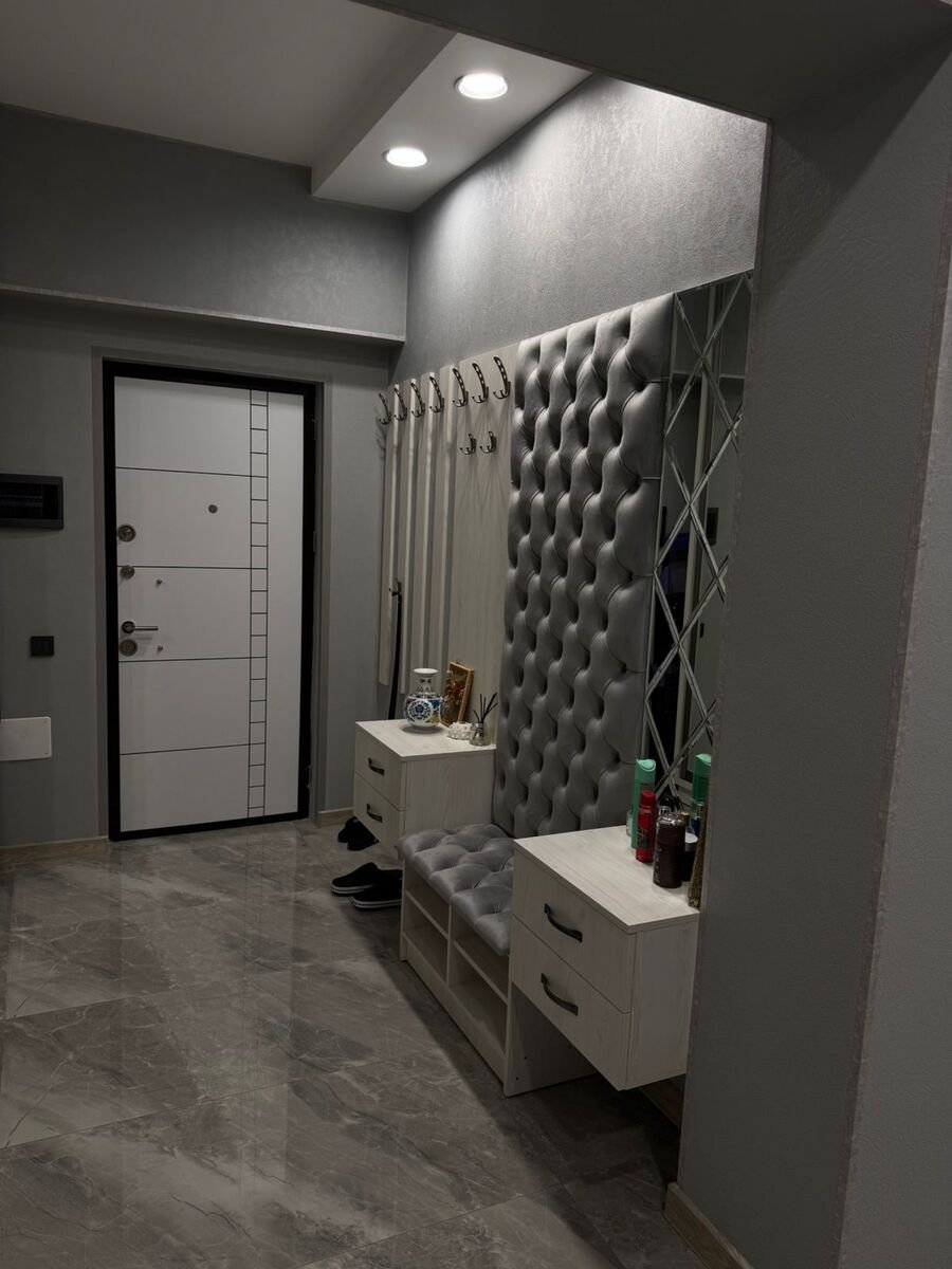 Satılır 4 otaqlı yeni tikili, 179 m², 8 noyabr-12