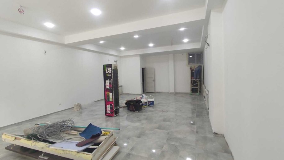 100 m<sup>2</sup> obyekt satılır, 28 May m.-1