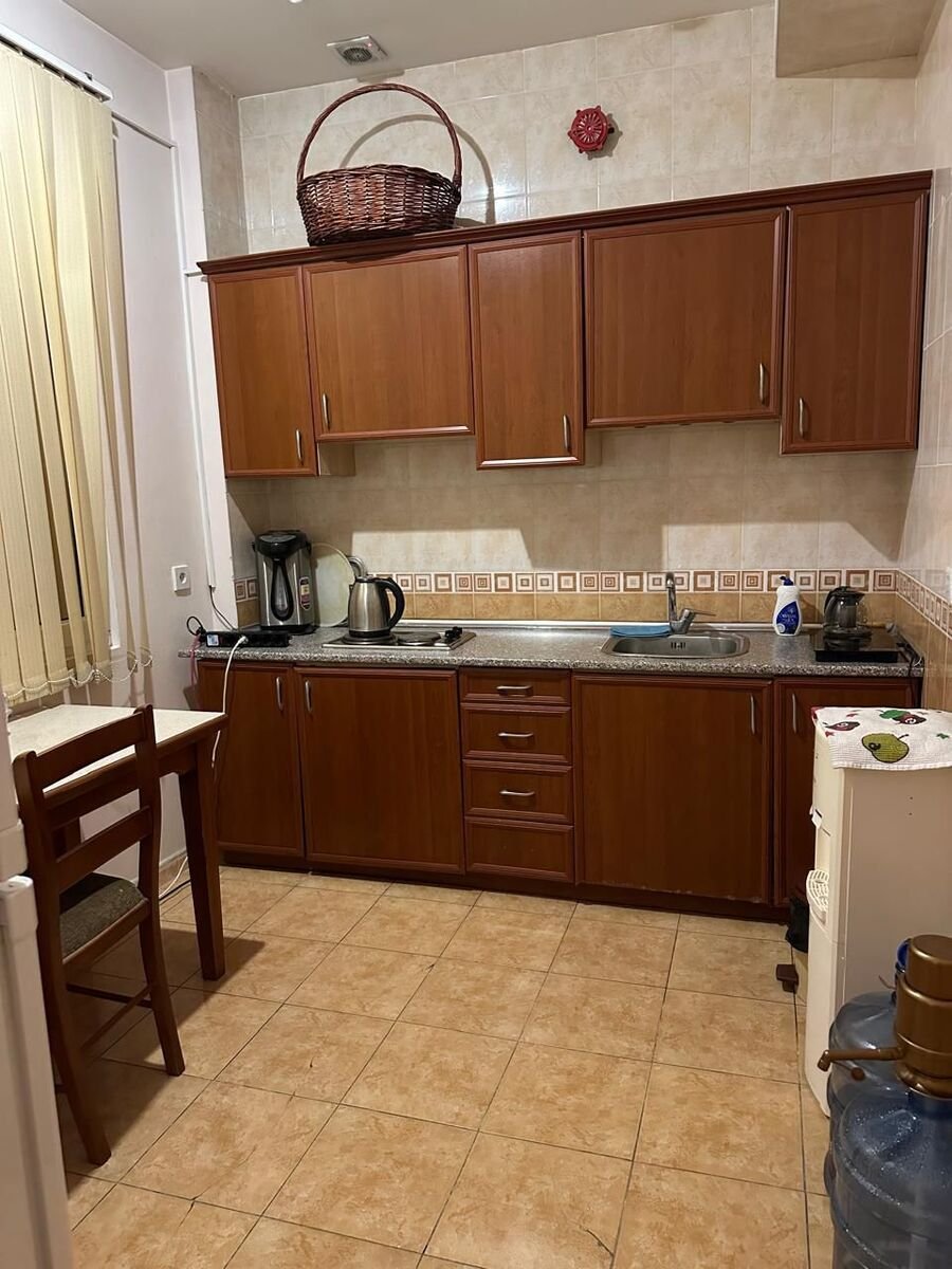 165 m<sup>2</sup> ofis icarəyə verilir, Elmlər Akademiyası m.-11