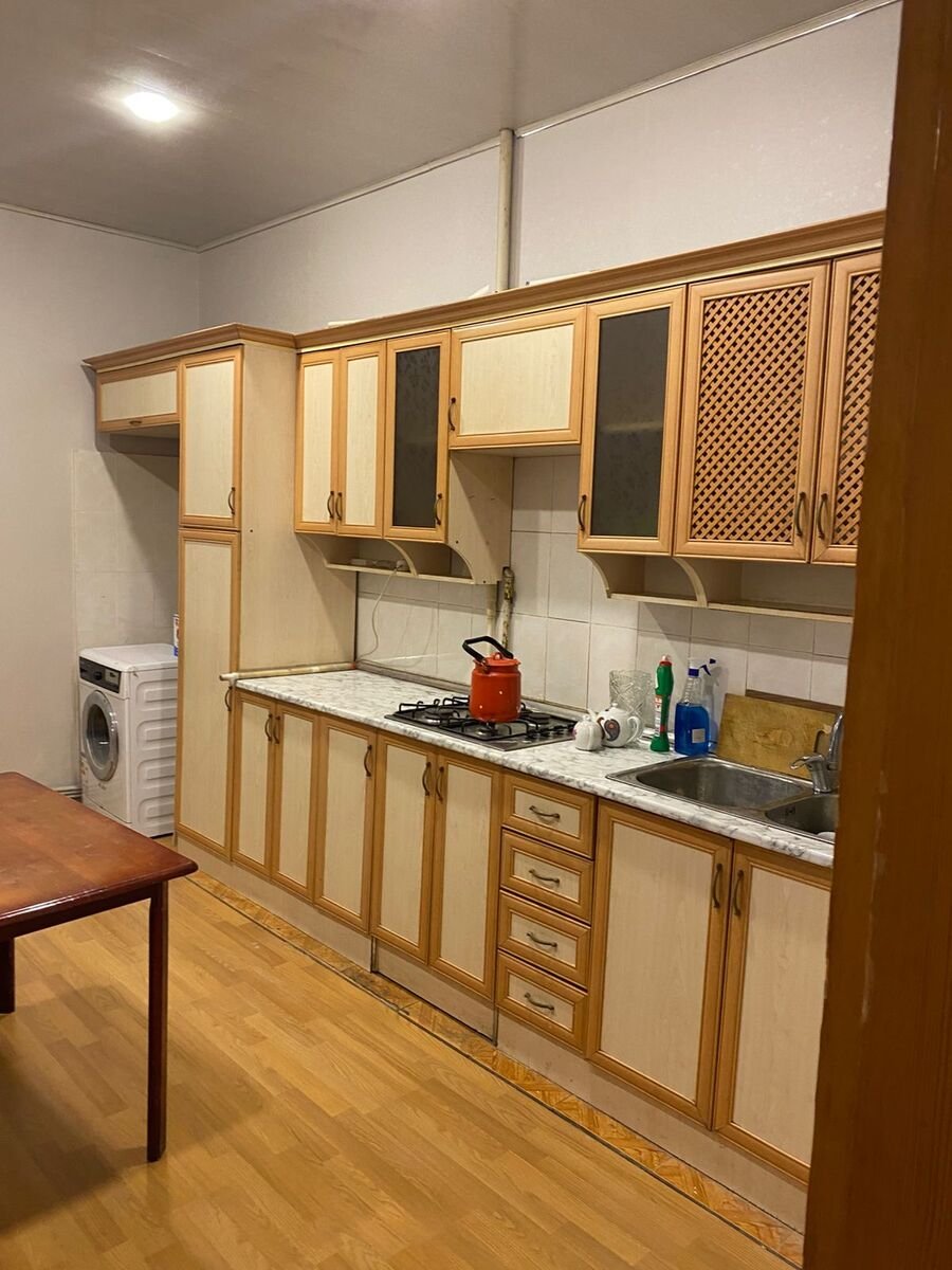 Kirayə verilir 3 otaqlı yeni tikili, 125 m², Azadlıq Prospekti m.-12