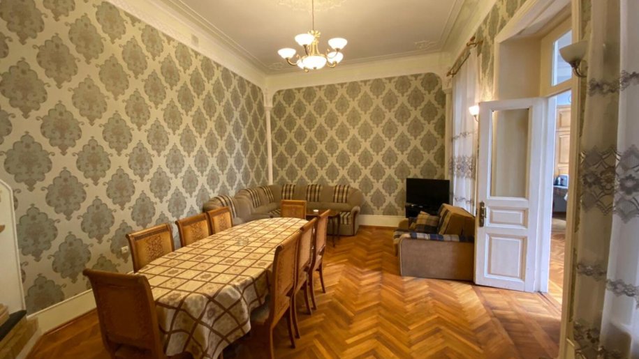 Kirayə verilir 4 otaqlı köhnə tikili, 160 m², Sahil m.-3