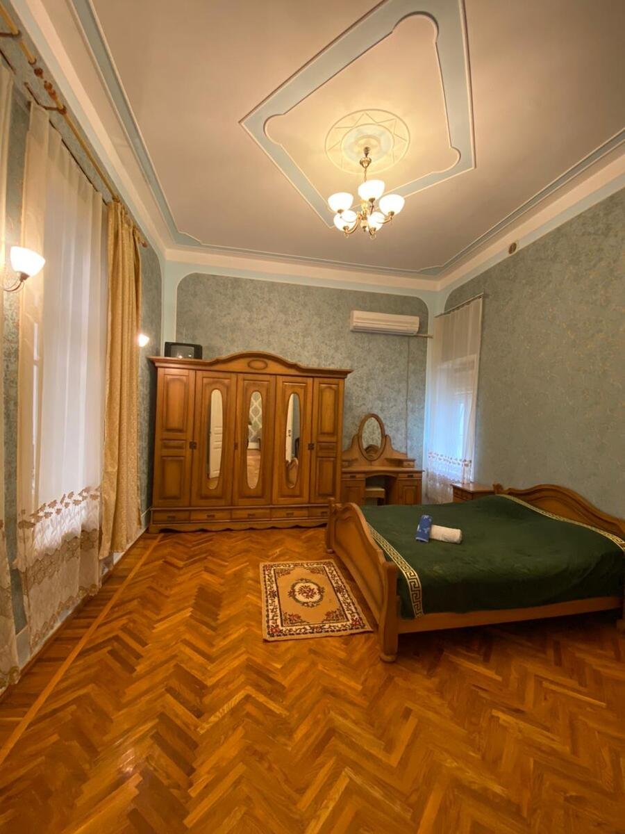 Kirayə verilir 4 otaqlı köhnə tikili, 160 m², Sahil m.-10