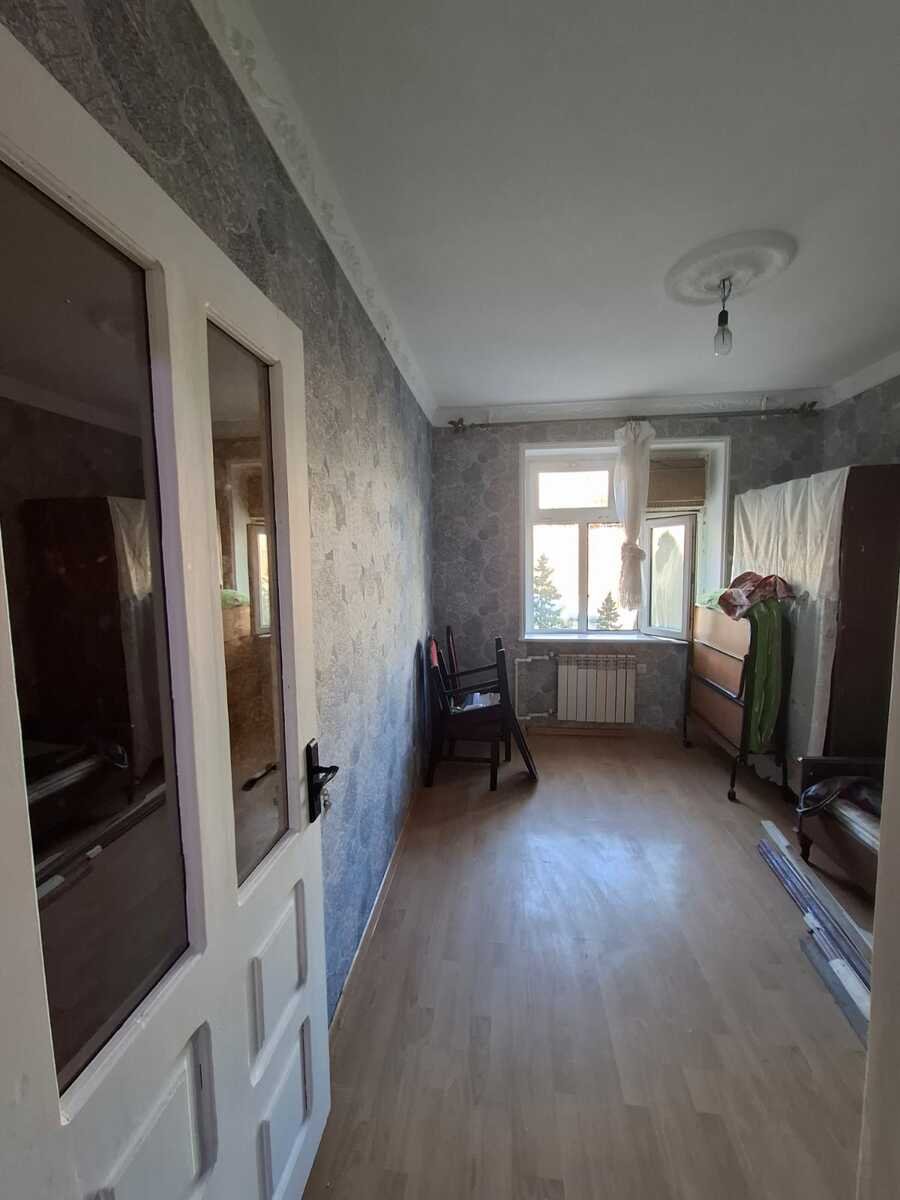 Satılır 2 otaqlı köhnə tikili, 60 m², Həzi Aslanov m.-6