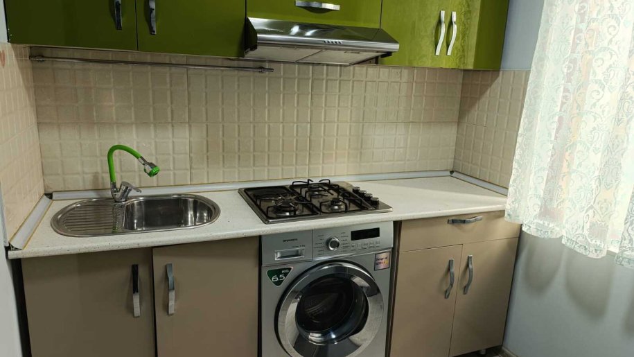 Kirayə verilir 2 otaqlı köhnə tikili, 55 m², Neftçilər m.-2