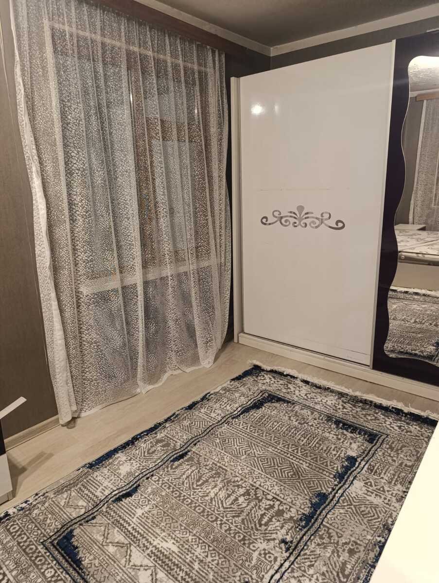 Kirayə verilir 2 otaqlı köhnə tikili, 55 m², Neftçilər m.-19