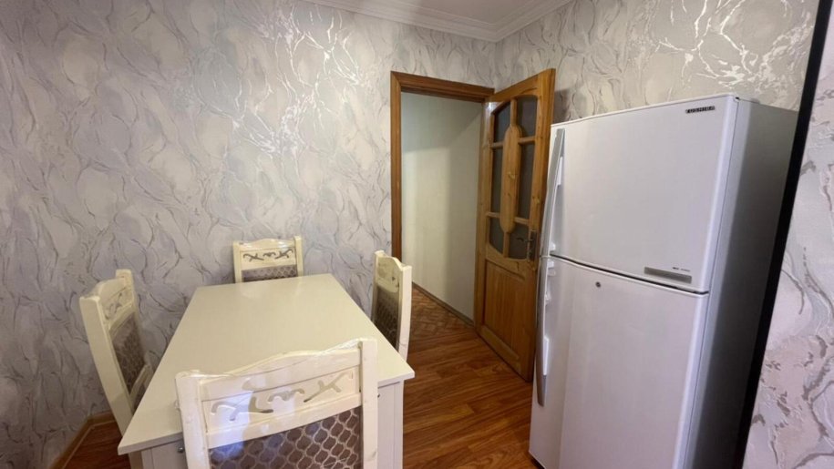 Kirayə verilir 3 otaqlı köhnə tikili, 65 m², Gənclik m.-10