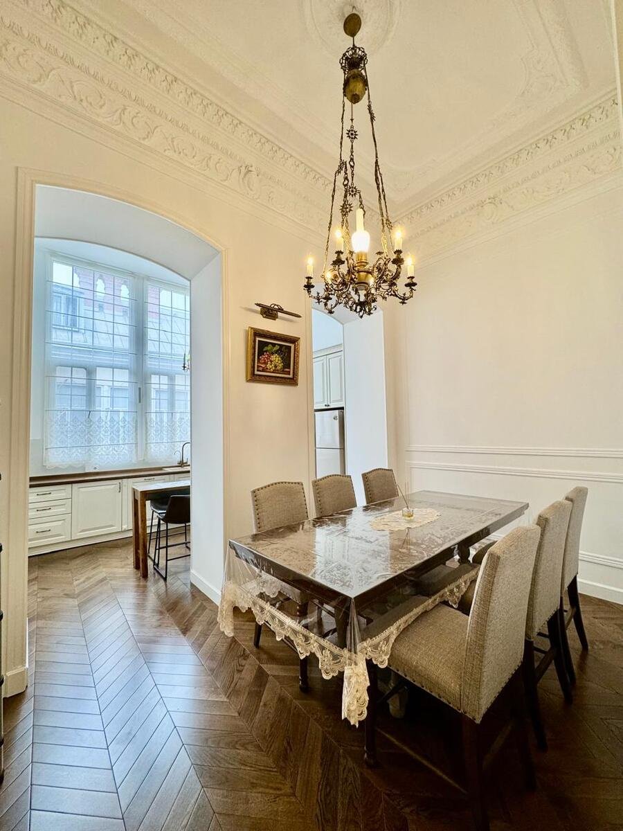 Satılır 2 otaqlı köhnə tikili, 72 m², Sahil m.-14