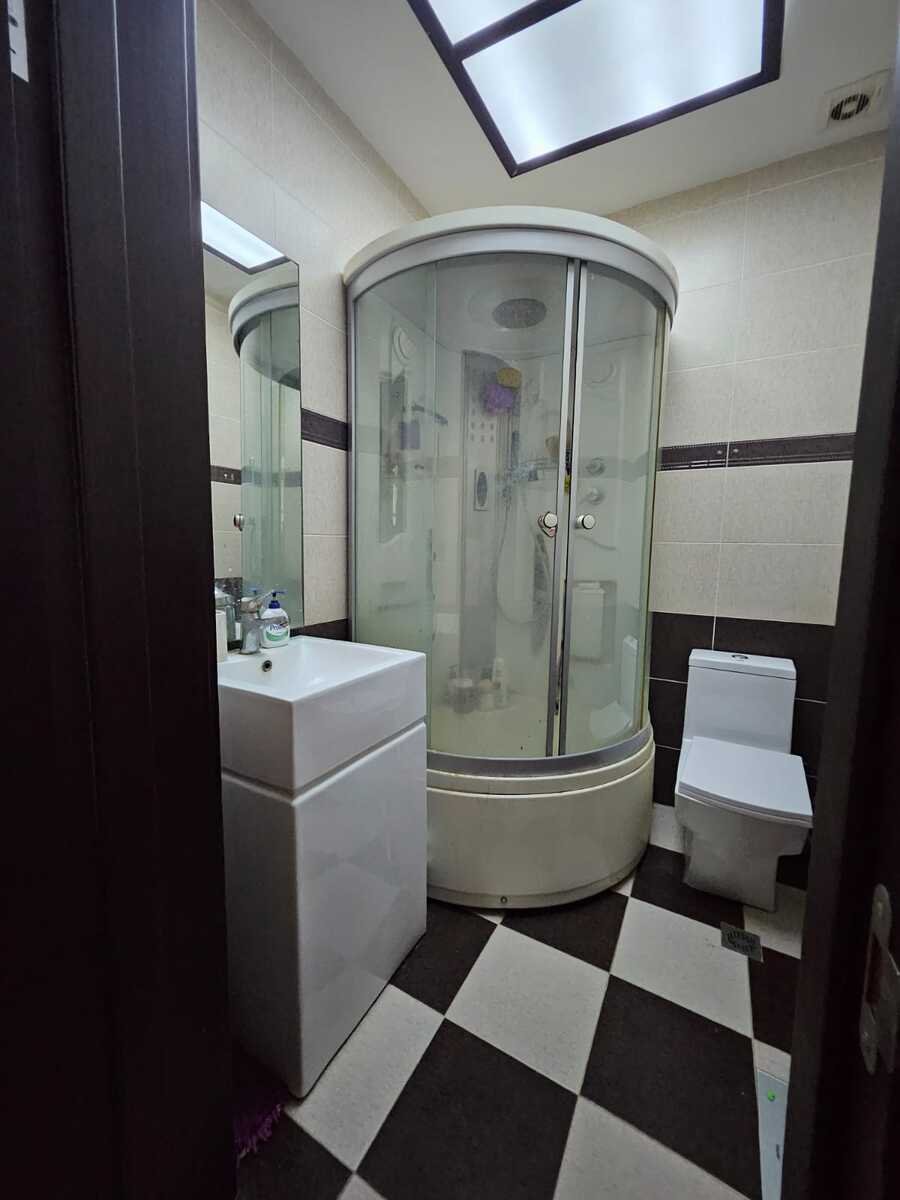 Kirayə verilir 3 otaqlı yeni tikili, 140 m², 8 noyabr-9