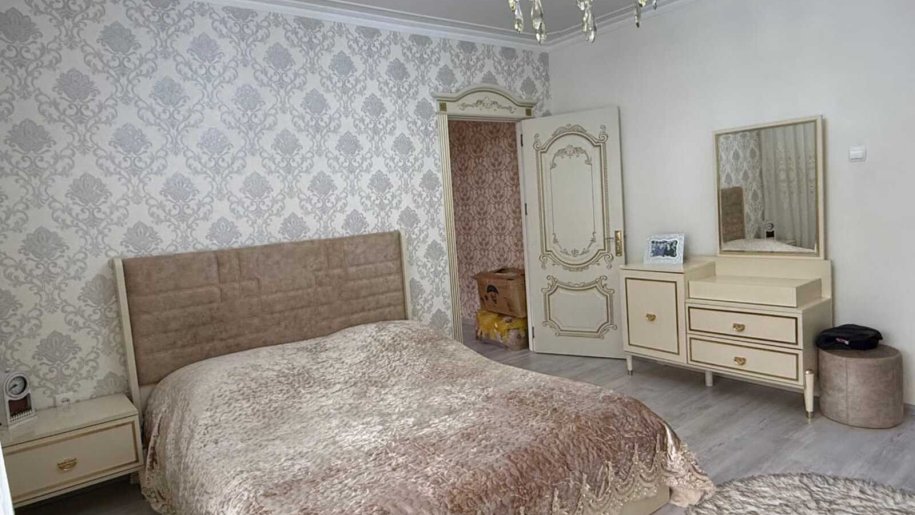 Satılır 3 otaqlı köhnə tikili, 85 m², Avtovağzal m.-4
