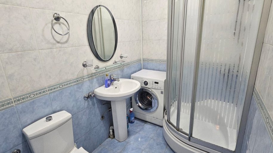 Kirayə verilir 2 otaqlı köhnə tikili, 75 m², İçərişəhər m.-10