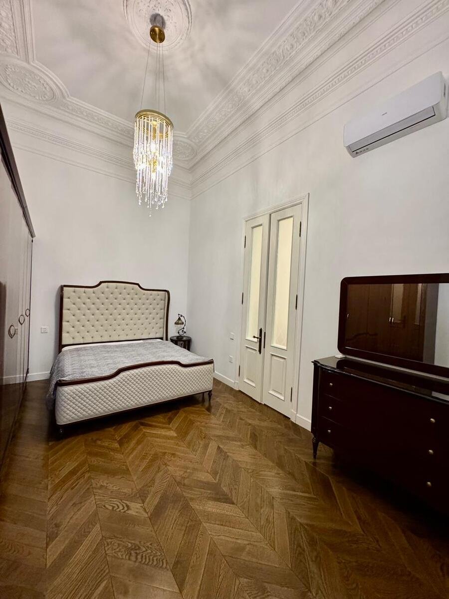 Kirayə verilir 2 otaqlı köhnə tikili, 76 m², Sahil m.-9