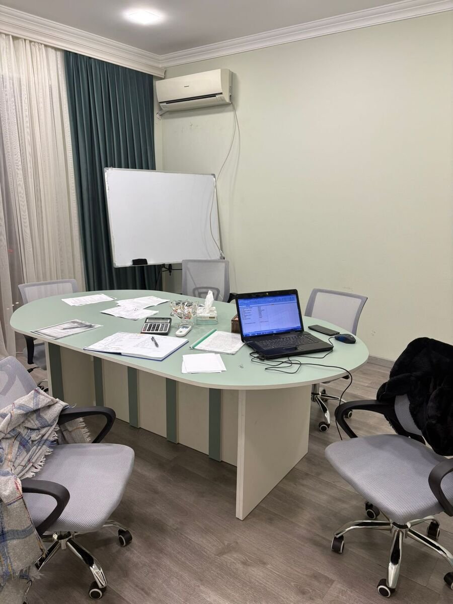 120 m<sup>2</sup> ofis icarəyə verilir, 28 May m.-3