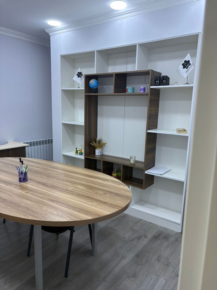 120 m<sup>2</sup> ofis icarəyə verilir, 28 May m.-12