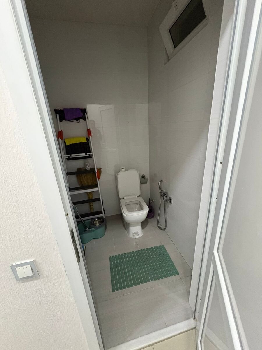 120 m<sup>2</sup> ofis icarəyə verilir, 28 May m.-23