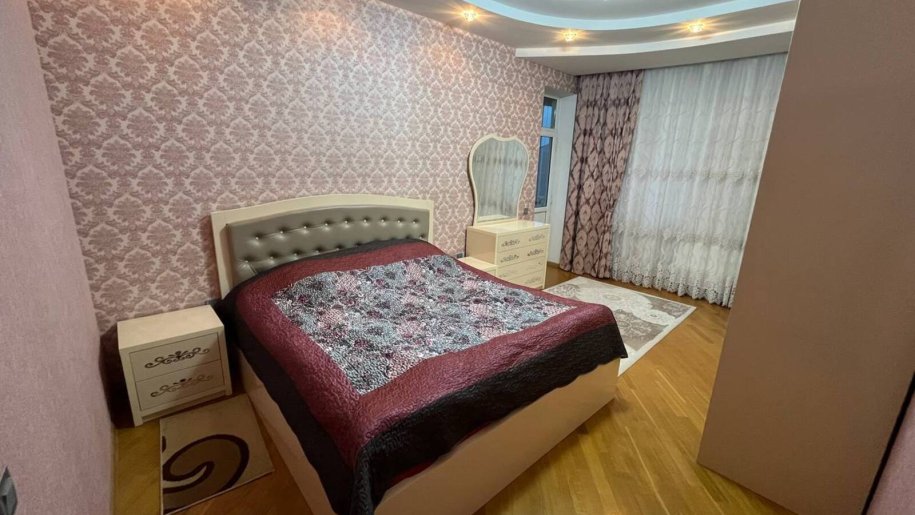 Kirayə verilir 4 otaqlı yeni tikili, 150 m², Xətai m.-5