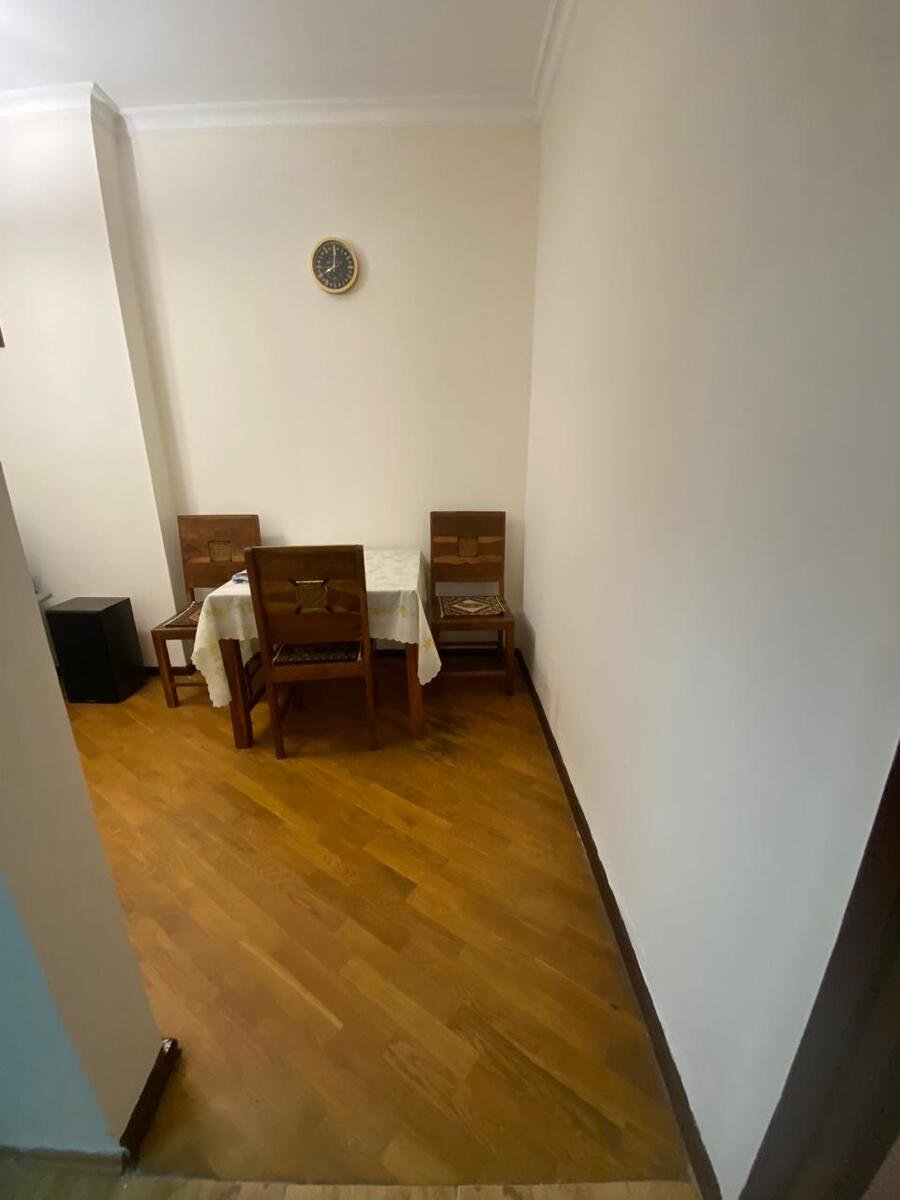 Kirayə verilir 3 otaqlı köhnə tikili, 100 m², Bayıl-4