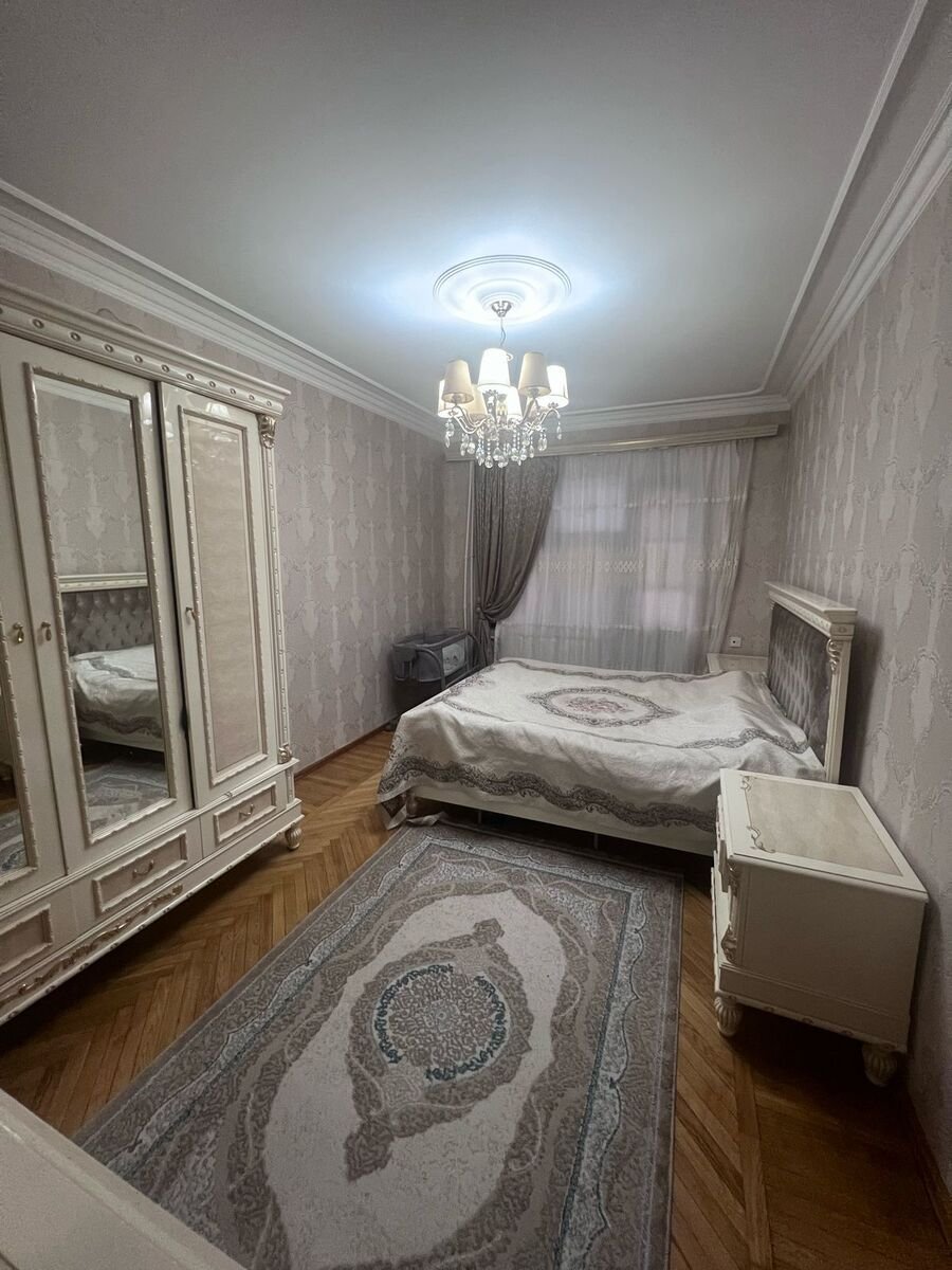 Satılır 4 otaqlı yeni tikili, 100 m², Azadlıq Prospekti m.-9