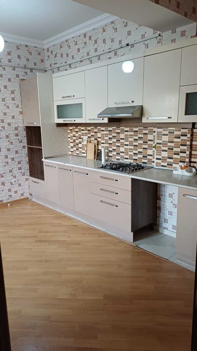 Kirayə verilir 3 otaqlı yeni tikili, 105 m², Həzi Aslanov m.-12