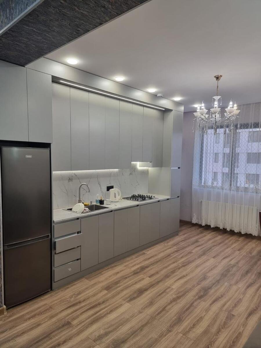 Kirayə verilir 3 otaqlı yeni tikili, 78 m², 20 Yanvar m.-4