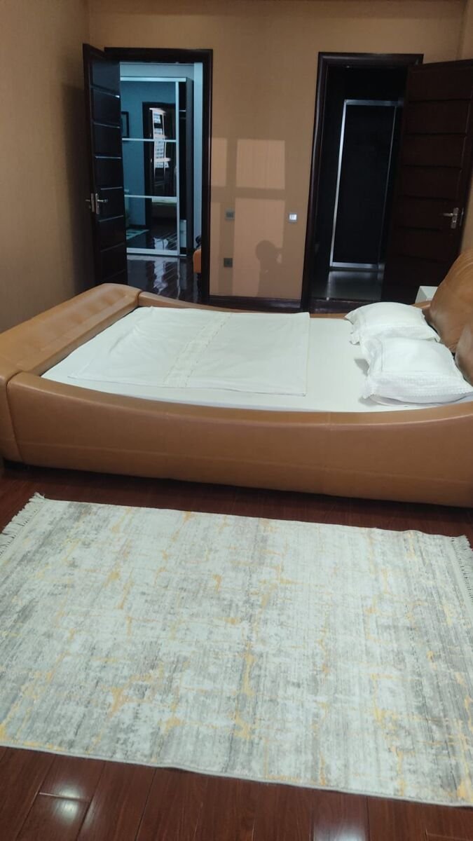 Satılır 4 otaqlı yeni tikili, 172 m², 28 May m.-4