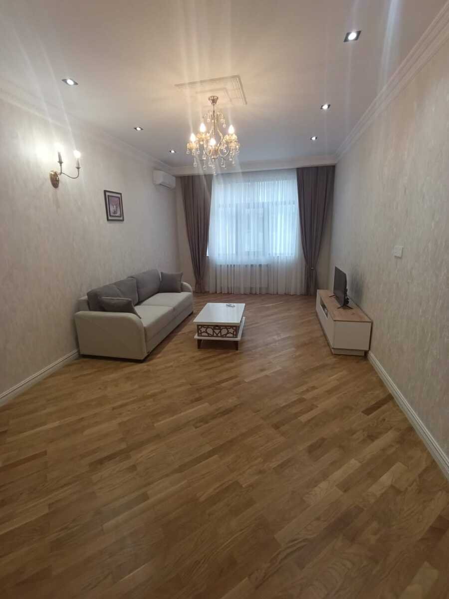 Kirayə verilir 3 otaqlı yeni tikili, 106 m², Nəriman Nərimanov m.-1