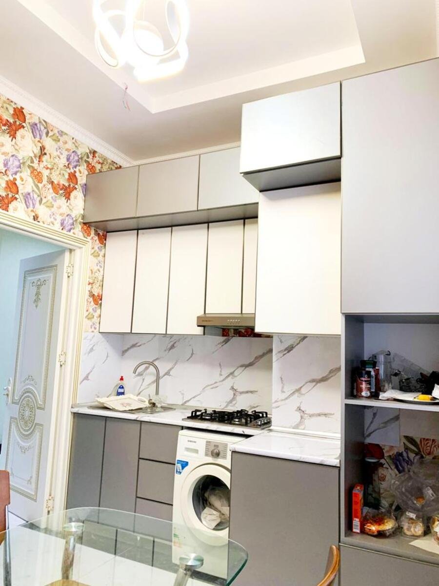 470 m<sup>2</sup> obyekt satılır, Həzi Aslanov m.-12