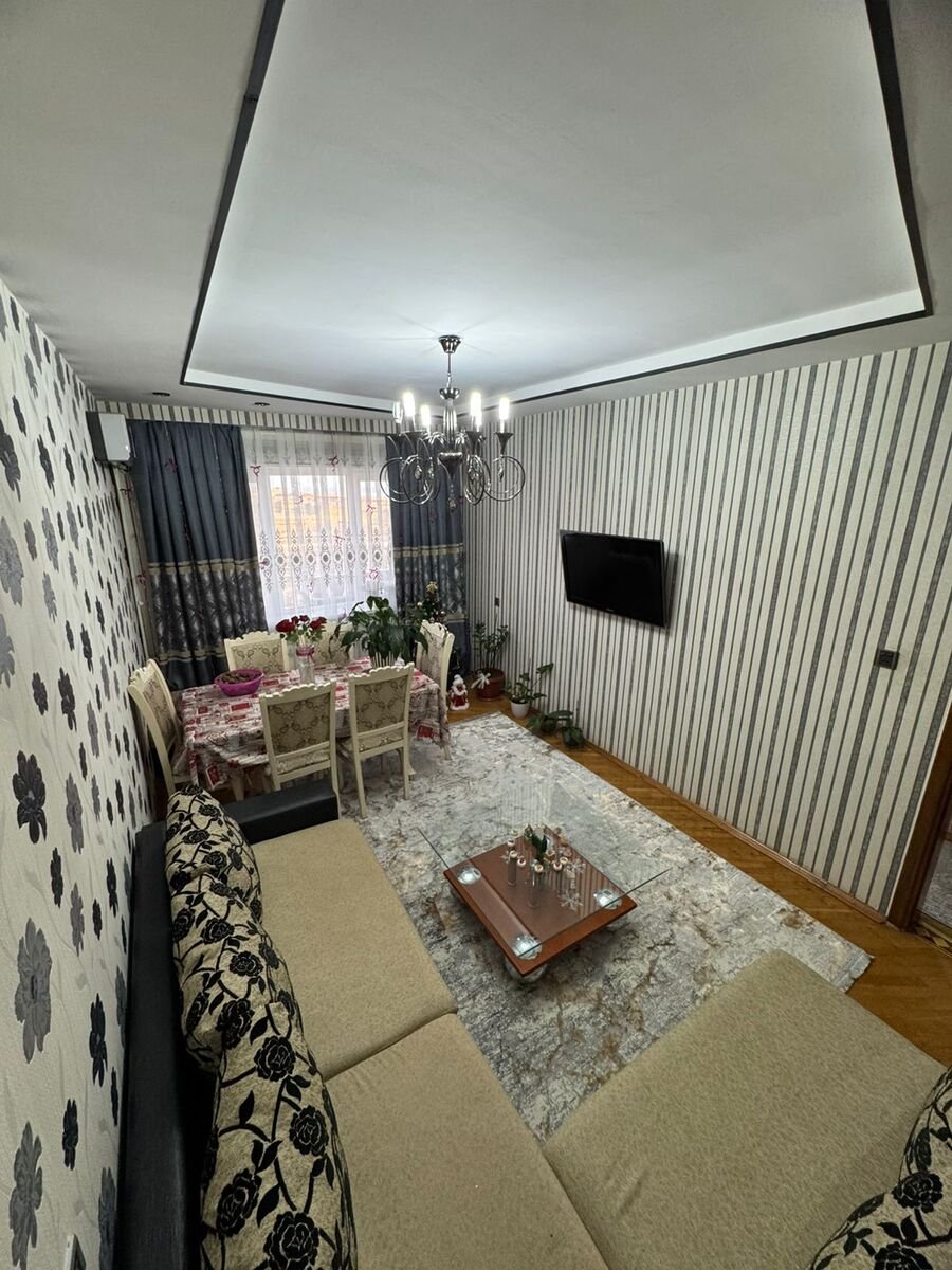 Satılır 2 otaqlı köhnə tikili, 65 m², Həzi Aslanov m.-3