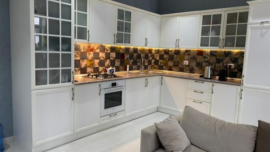 Satılır 2 otaqlı köhnə tikili, 68 m², İçərişəhər m.-17