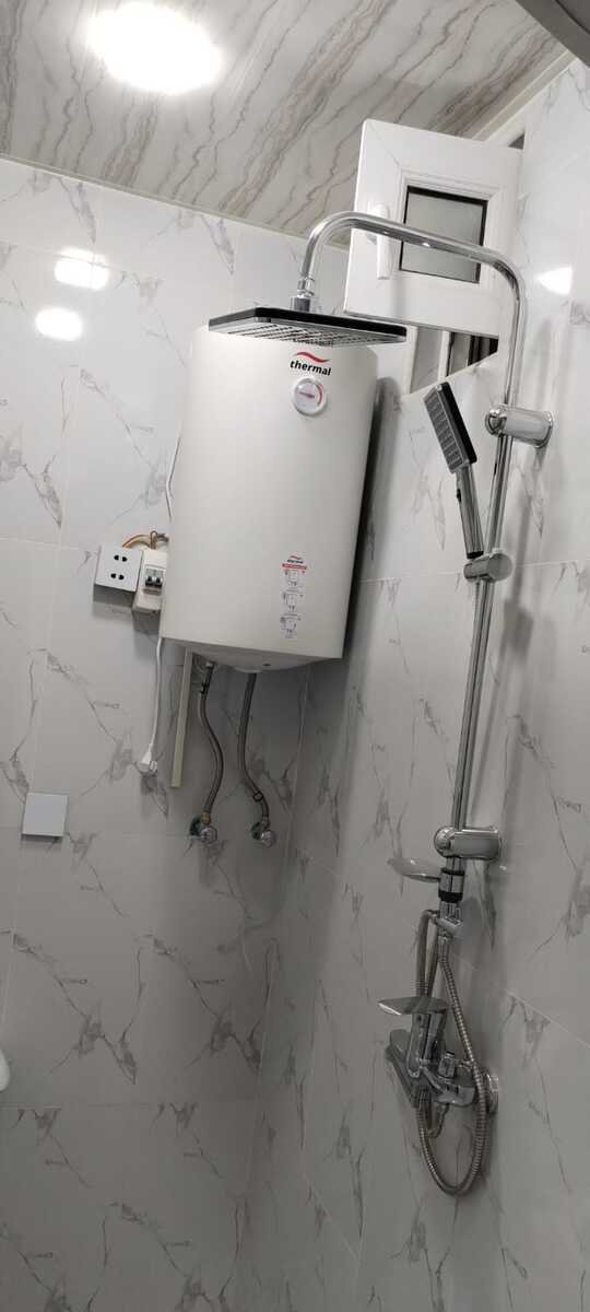 65 m<sup>2</sup> obyekt satılır, Sahil m.-9