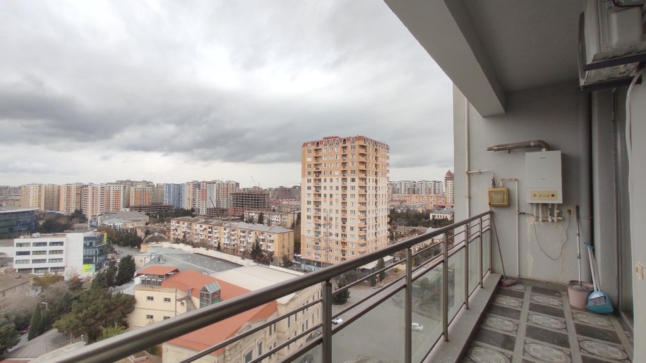 Satılır 1 otaqlı yeni tikili, 60 m², Qara Qarayev m.-12