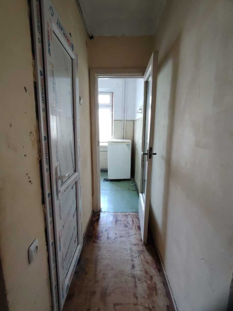 Satılır 1 otaqlı köhnə tikili, 35 m², Həzi Aslanov m.-8