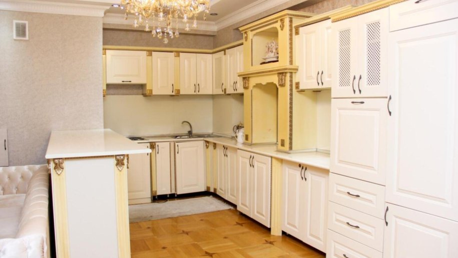 Kirayə verilir 3 otaqlı yeni tikili, 155 m², Nərimanov-1