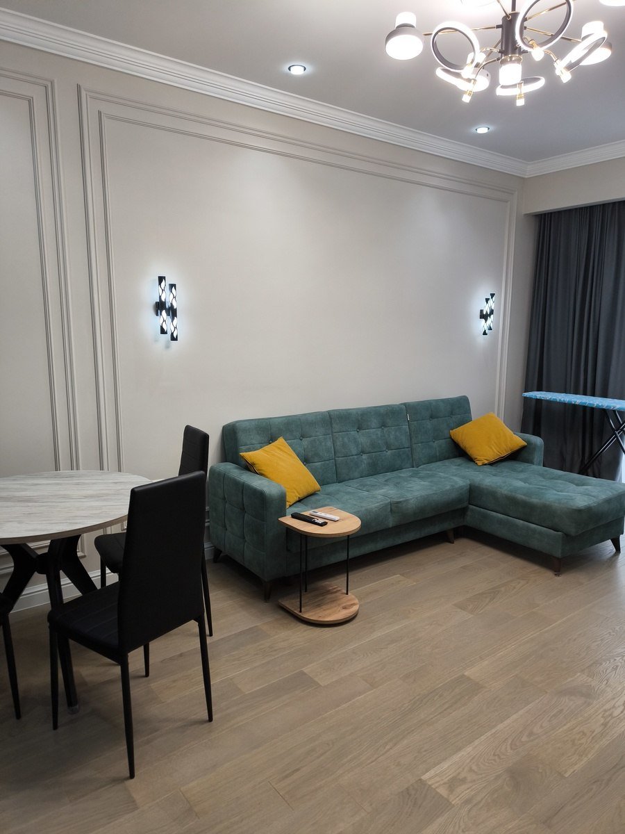 Kirayə verilir 3 otaqlı yeni tikili, 75 m², Bakmil m.-1