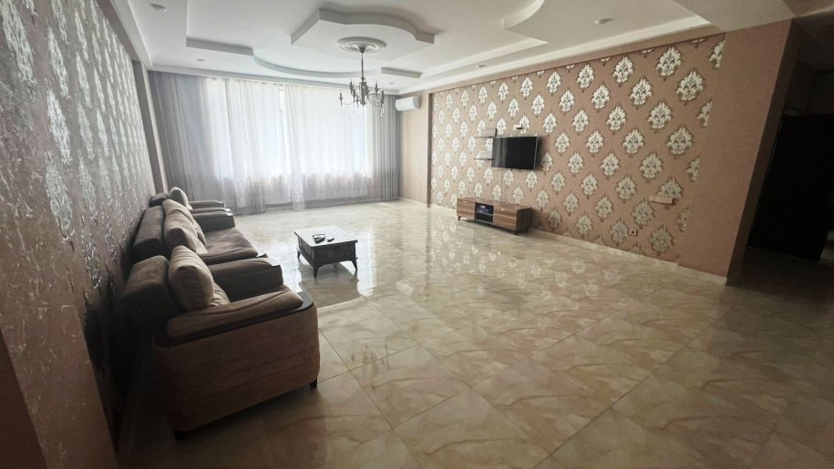 Kirayə verilir 3 otaqlı yeni tikili, 150 m², Koroğlu m.-8