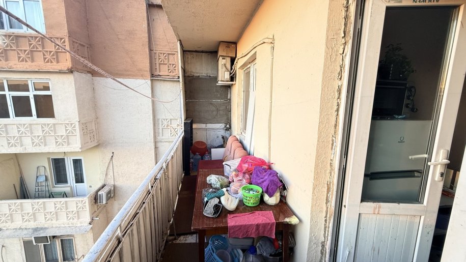 Satılır 1 otaqlı köhnə tikili, 45 m², Binəqədi-5