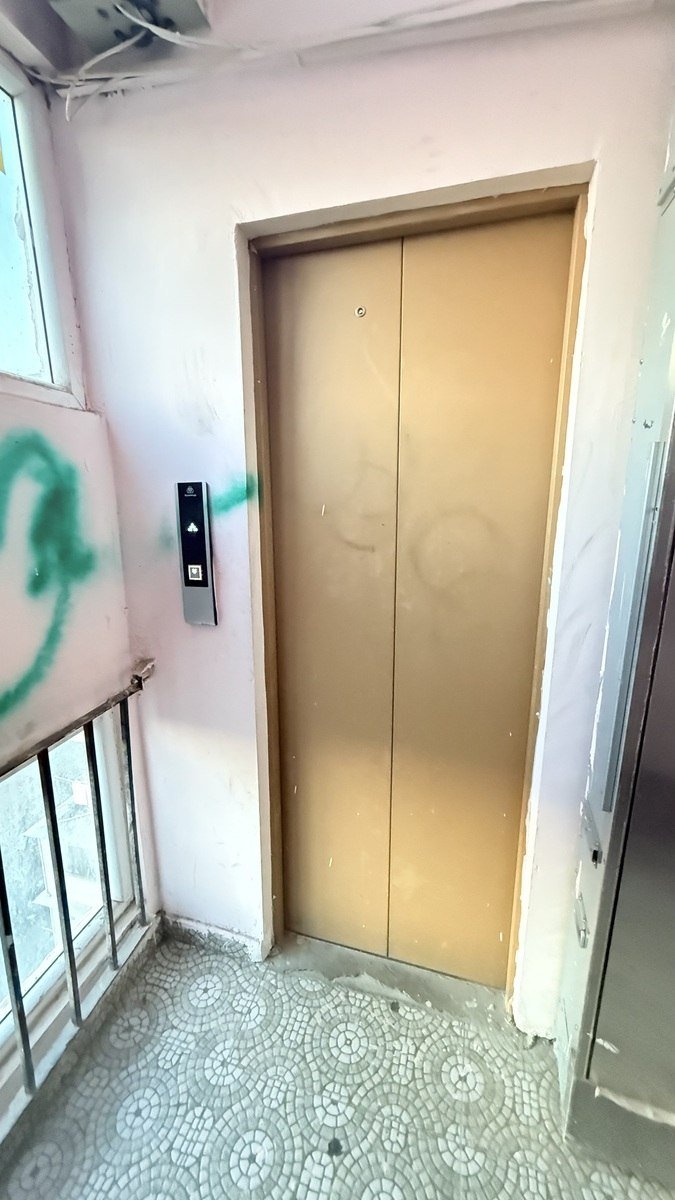 Satılır 1 otaqlı köhnə tikili, 45 m², Binəqədi-11