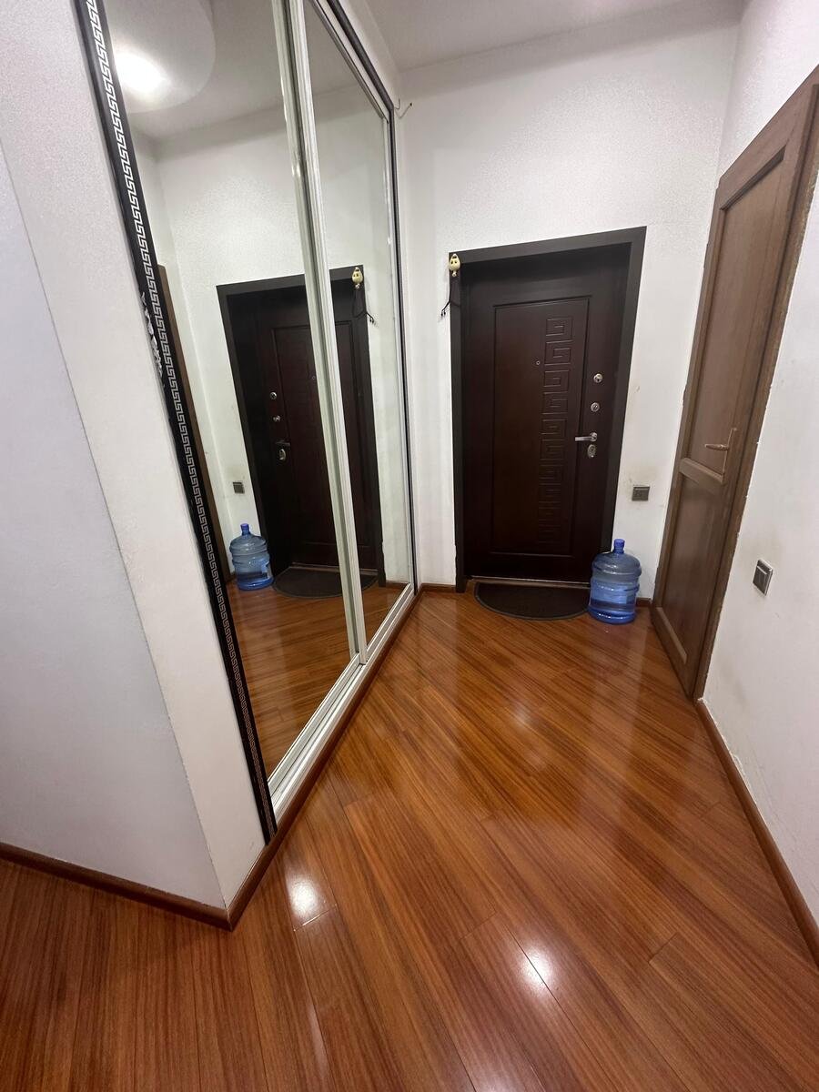 Kirayə verilir 3 otaqlı yeni tikili, 110 m², 20 Yanvar m.-10