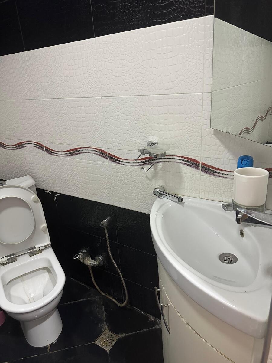 Kirayə verilir 3 otaqlı yeni tikili, 110 m², 20 Yanvar m.-18