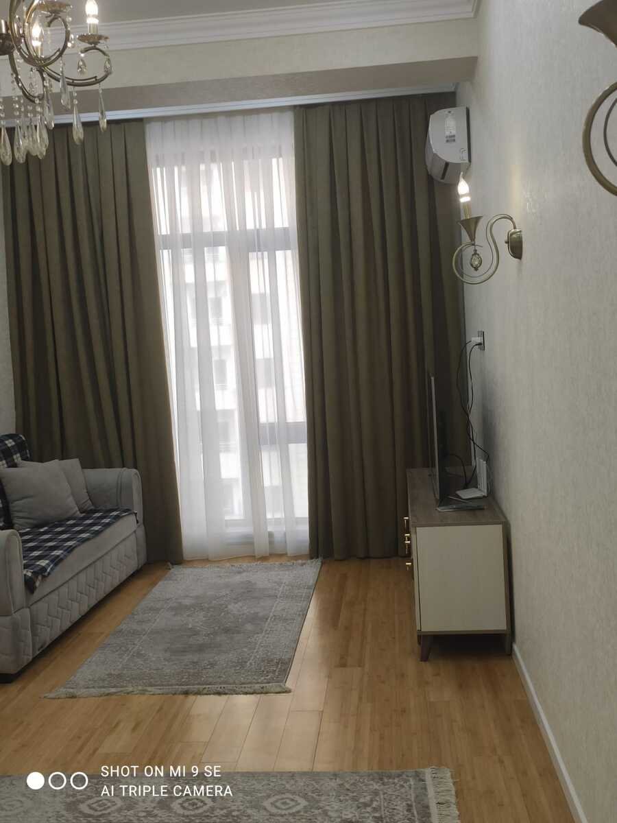 Kirayə verilir 2 otaqlı yeni tikili, 60 m², 8 noyabr-1