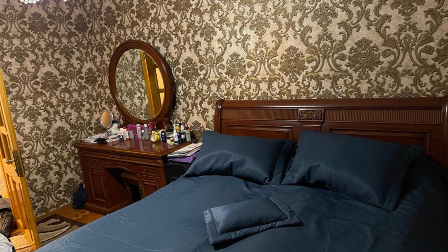 Satılır 5 otaqlı köhnə tikili, 120 m², Qara Qarayev m.-25