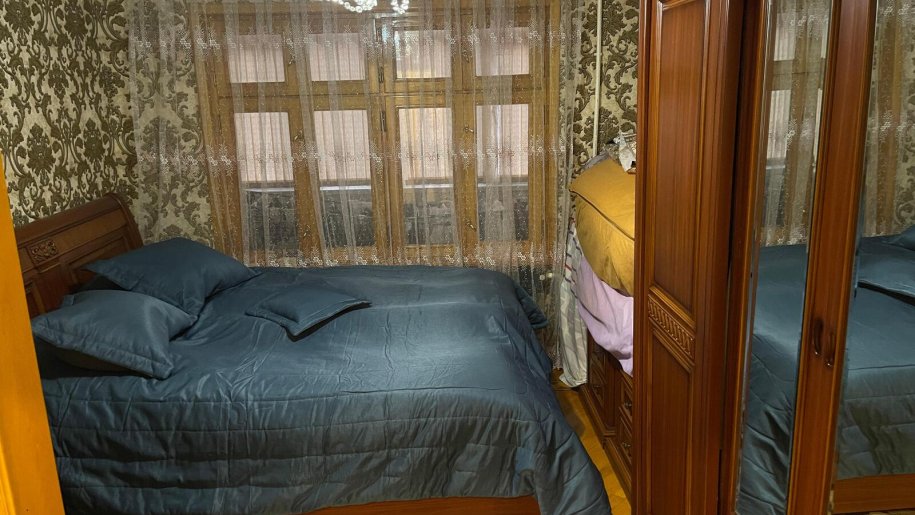 Satılır 5 otaqlı köhnə tikili, 120 m², Qara Qarayev m.-29