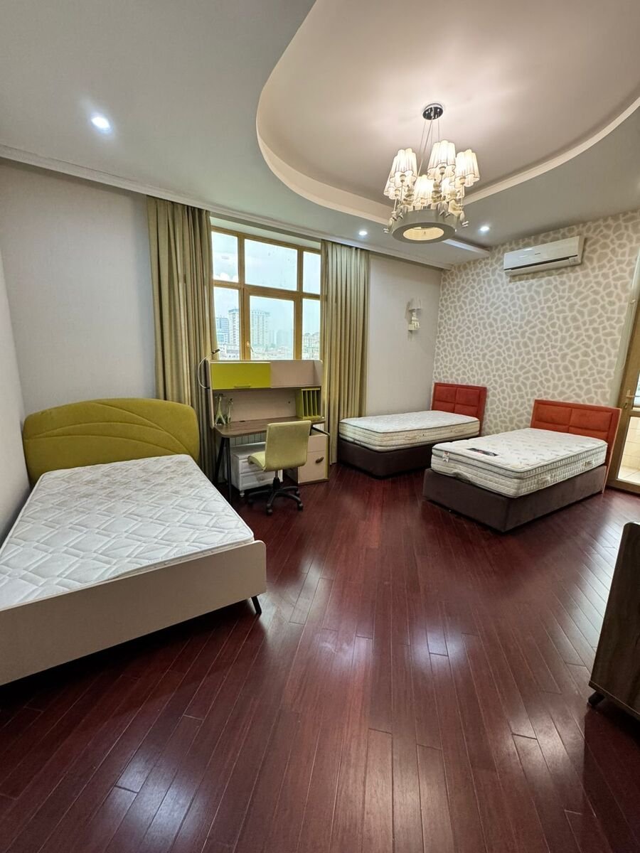 Kirayə verilir 3 otaqlı yeni tikili, 160 m², Nizami m.-9