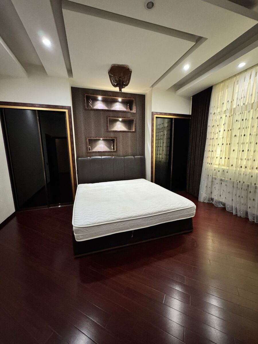 Kirayə verilir 3 otaqlı yeni tikili, 160 m², Nizami m.-21