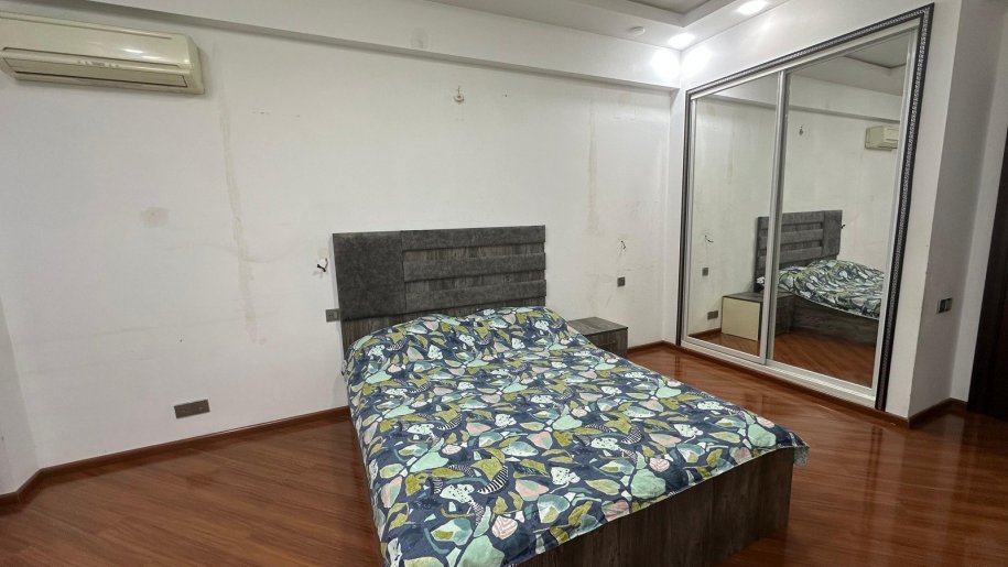 Kirayə verilir 3 otaqlı yeni tikili, 110 m², 20 Yanvar m.-8