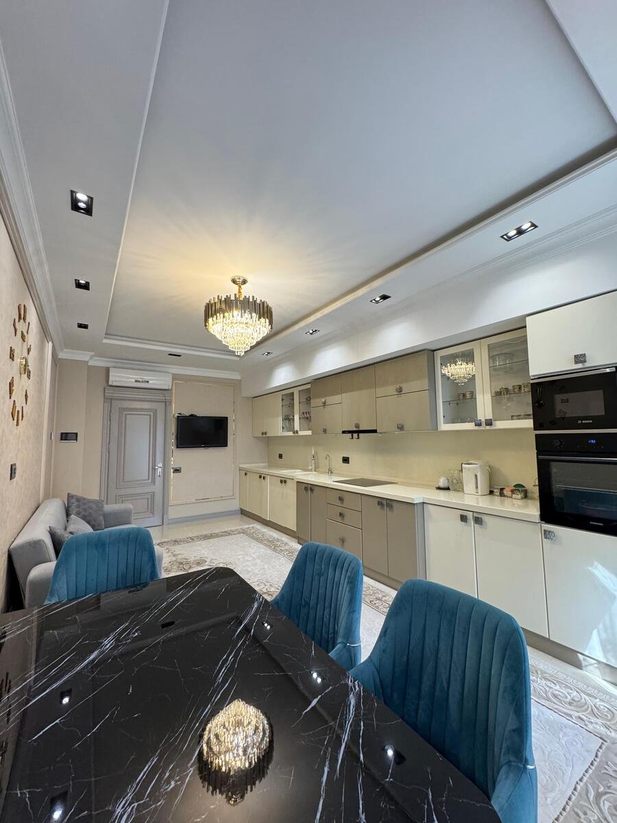 Satılır 4 otaqlı yeni tikili, 230 m², Nizami m.-6