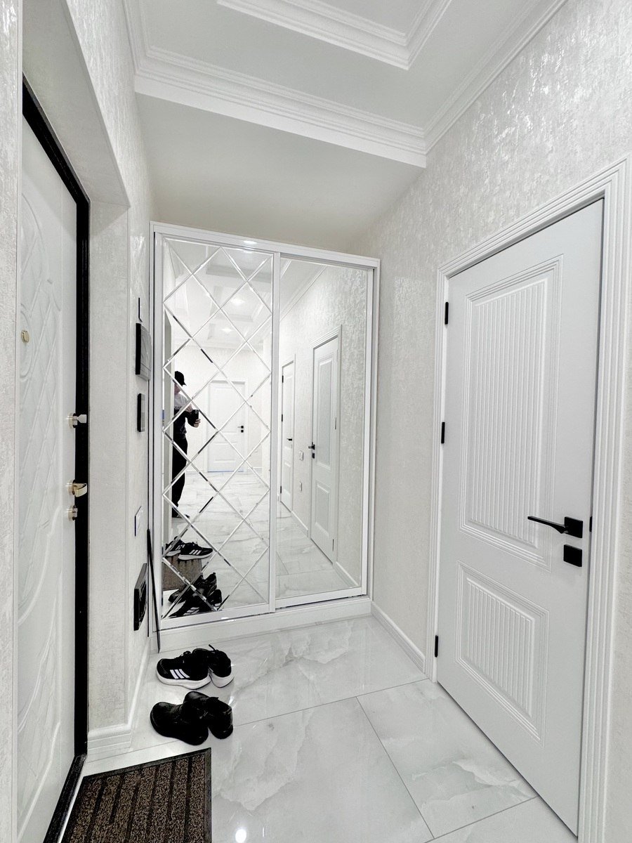 Satılır 3 otaqlı yeni tikili, 110 m², Qara Qarayev m.-12