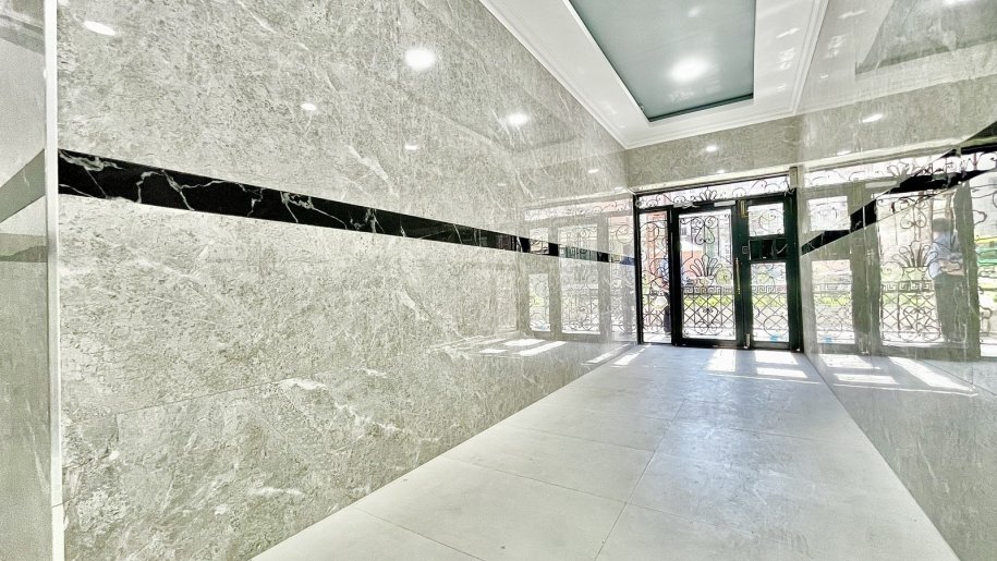 Satılır 3 otaqlı yeni tikili, 110 m², Qara Qarayev m.-16