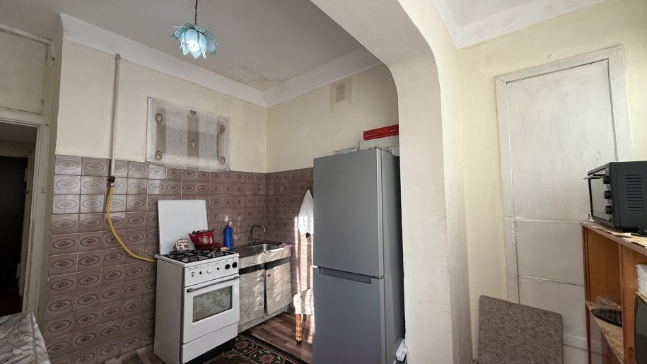 Satılır 2 otaqlı köhnə tikili, 60 m², Əhmədli m.-10